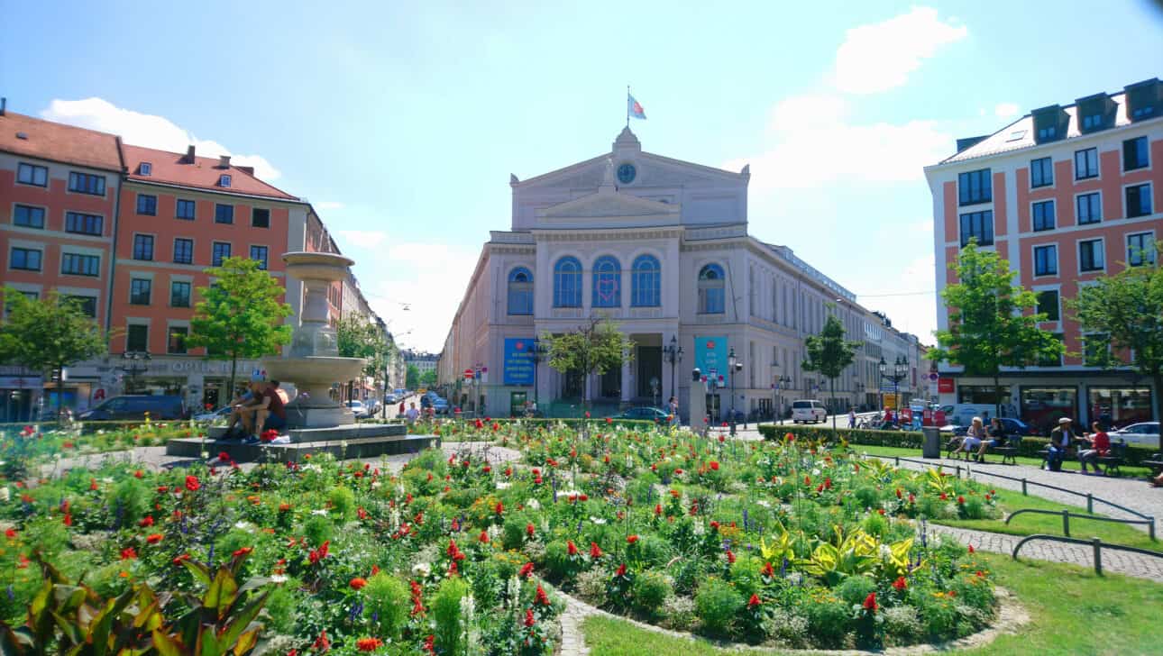 Munich, Night Bike Tour, Highlights, Munich-Night-Bike-Tour-Gaertnerplatz.