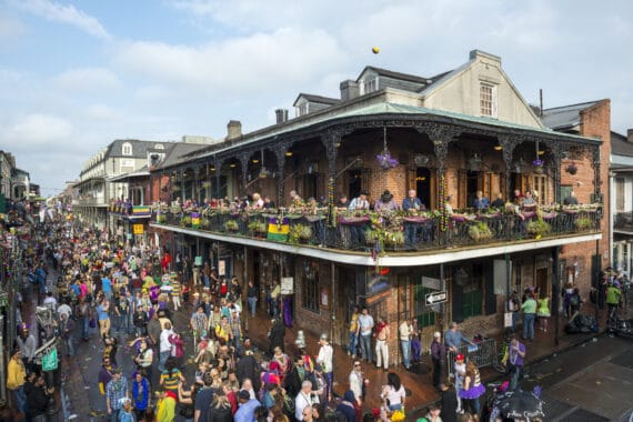 New Orleans, Attractions, Bourbon Street, New-Orleans-Bourbon-Street-Slider3.
