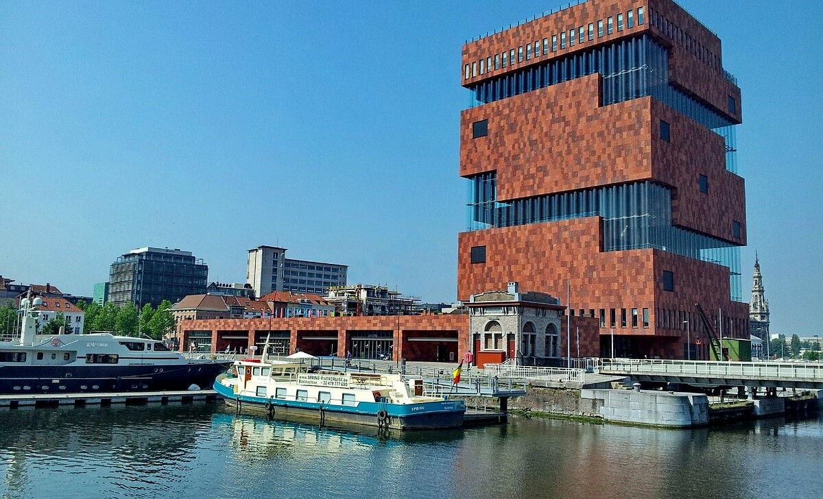 The Mas Museum Aan de Stroom in Antwerp's Museum Quarter of the South